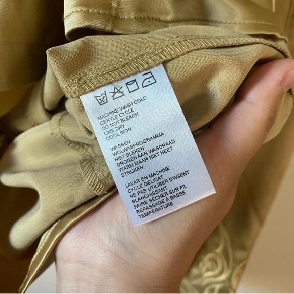 Harley-Davidson | Silky Gold Embroidered Top - Picture 6 of 7